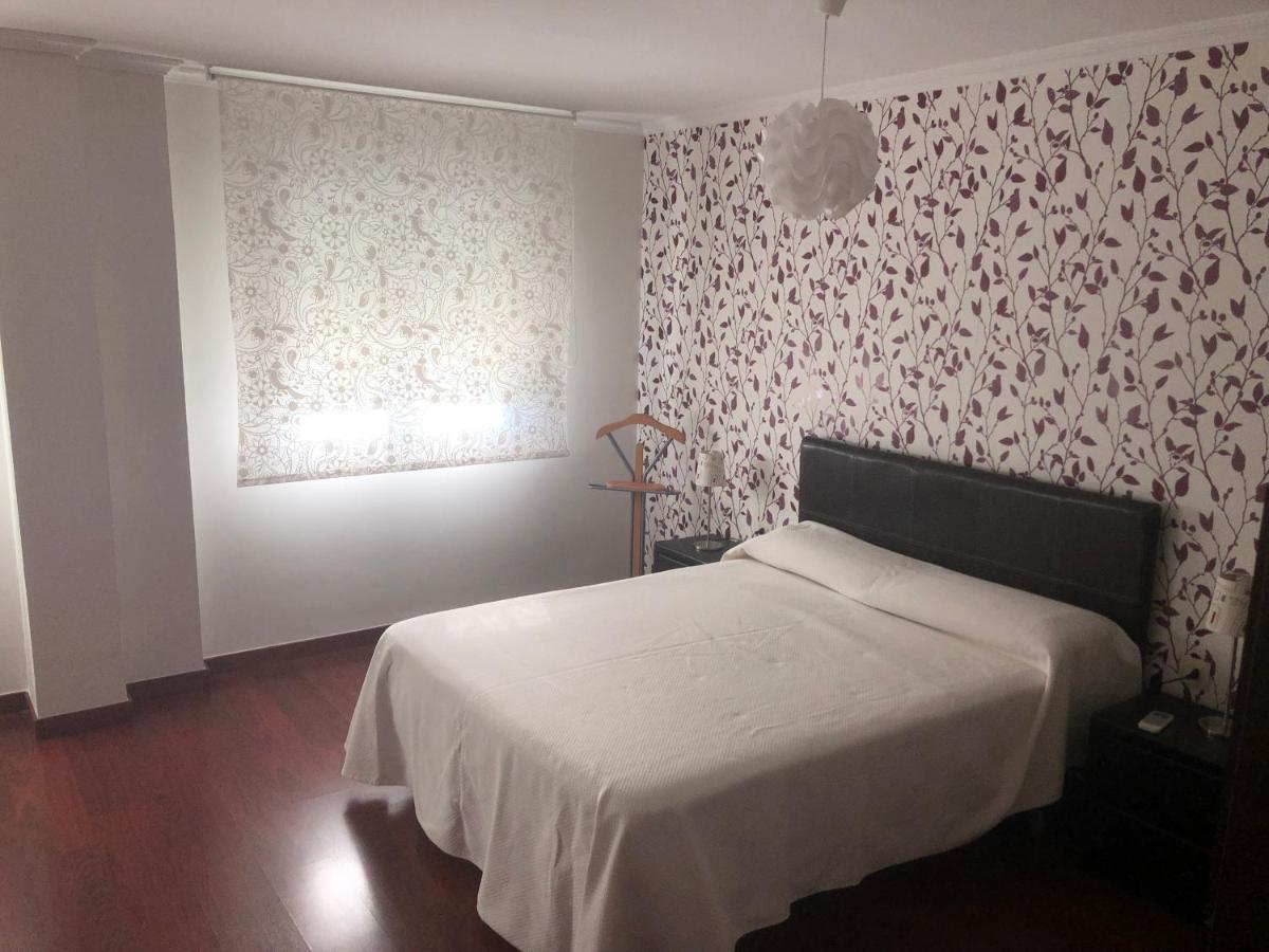 Apartamento Acueducto, Tres Dormitorios Y Parking Gratis Мерида Екстериор снимка