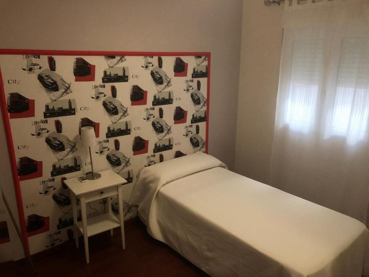 Apartamento Acueducto, Tres Dormitorios Y Parking Gratis Мерида Екстериор снимка